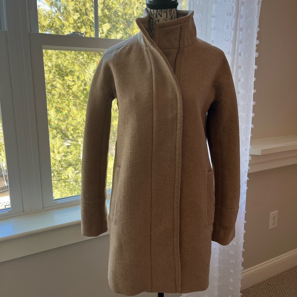 Elegant Tan Women's Coat